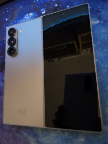 Samsung galaxy fold - galaxy, 256gb